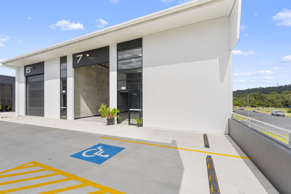 BASE - Unit 7 / 10 Think Road, Townsend