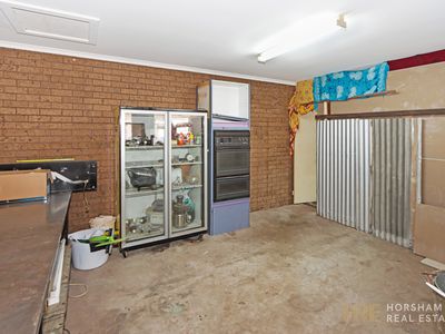 27 Taverner Street, Berriwillock