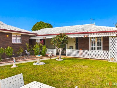 19 Richards Street, Svensson Heights