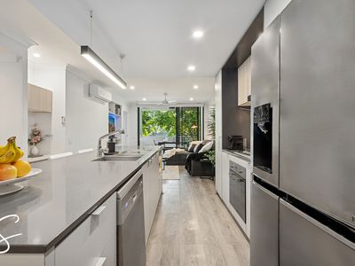 1102 / 18 Comer Street, Coopers Plains