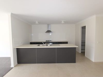 1 / 48 Rollins Road, Bell Post Hill