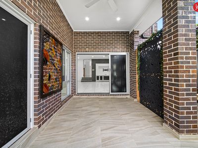 4B Kelly Street, Oran Park