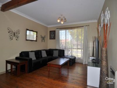 22A Oxley Circle, Dubbo
