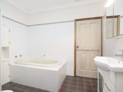 18 John Street, Balgownie