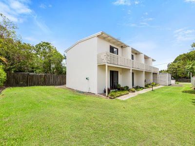 8-10 Myles Street, Tewantin