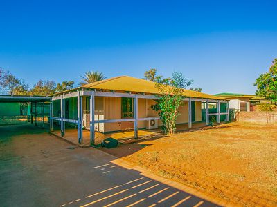 12 Nyanda Place, South Hedland