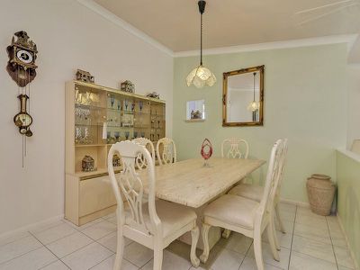 94 Passerine Drive, Rochedale South