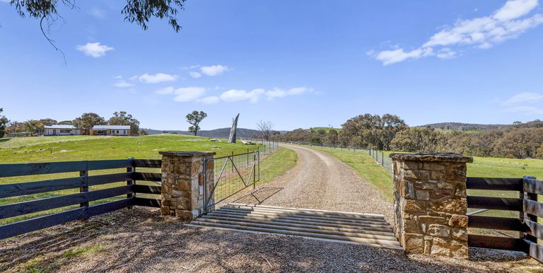 665 Fernhills Road, Marraweeney