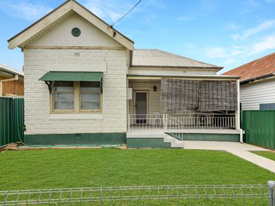 111 Currajong Street, Parkes