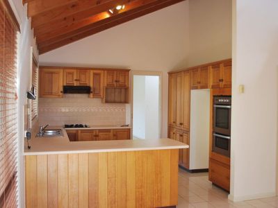 3 Luke Place, Horsley