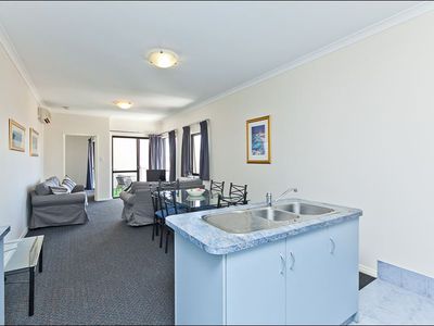 84 / 273 Hay Street, East Perth