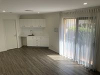 47 / 316  Long Street East, Graceville