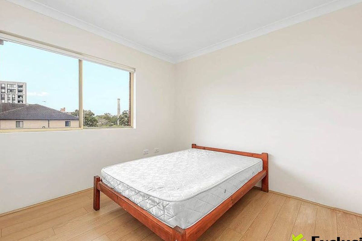 11 / 28-32 Mount Pleasant Avenue, Burwood