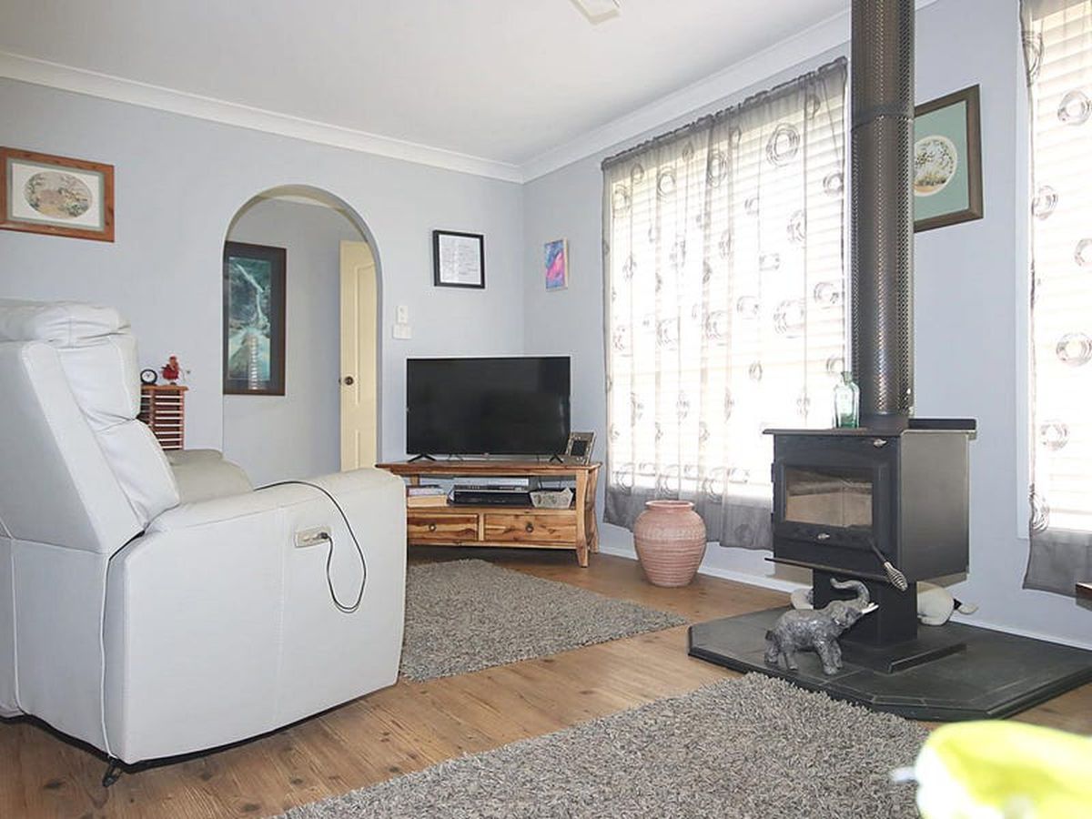 17 Beatty Boulevarde, Tanilba Bay, Tanilba Bay - Thumbnail 4