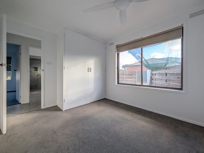 1 / 2 Parnee Street, Swan Hill