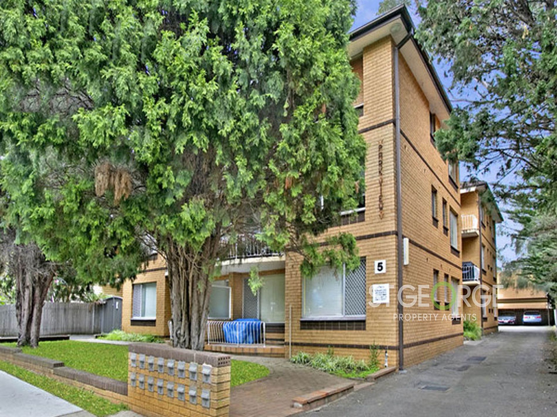 4 / 5 Cambridge Street, Penshurst