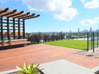 30603 / 300 Old Cleveland Road, Coorparoo