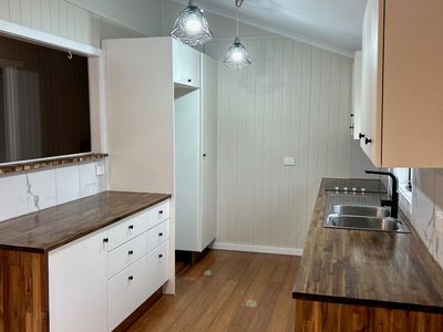 17 Freeburgh Avenue , Mount Beauty