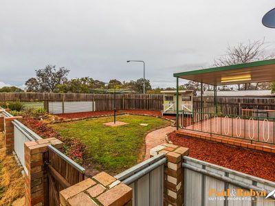 41 Knaggs Crescent, Page