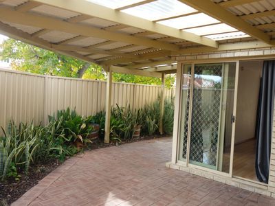 2/197 Albert Street, Osborne Park