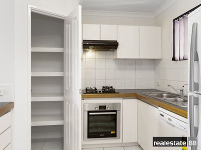 6 / 30 Bronte Street, East Perth