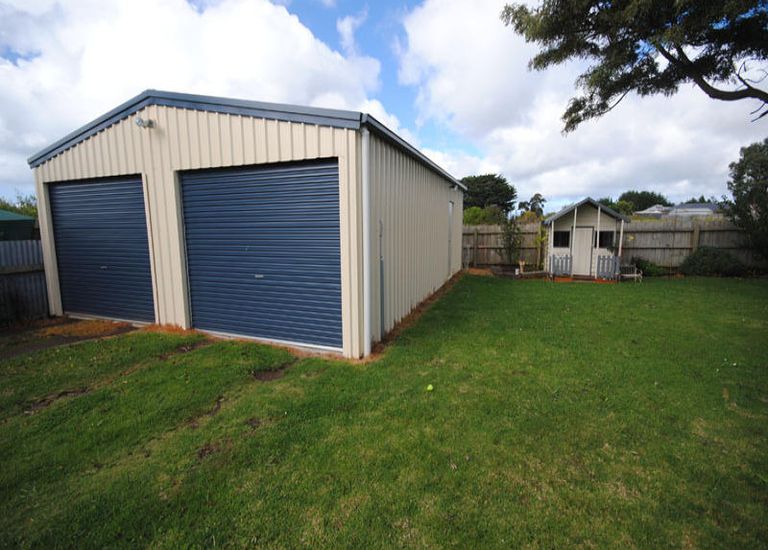 37 Learmonth Street, Portland