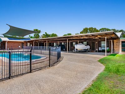 9 Mimosa Street, Holloways Beach