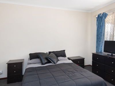 11 Hampden Street, South Kalgoorlie