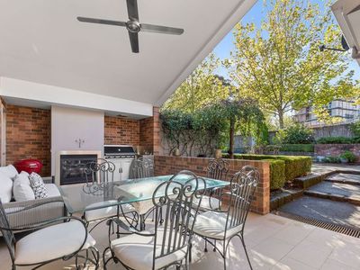 1 / 48 Langmore Lane, Berwick