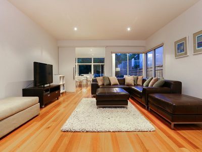 7 Fairsea Grove, Rye