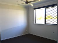 24 Walker Circuit, Undullah