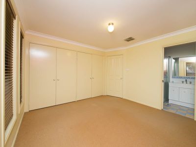 1 Tulloch Place, Dubbo