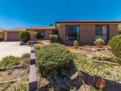 92 Hambidge Crescent, Chisholm