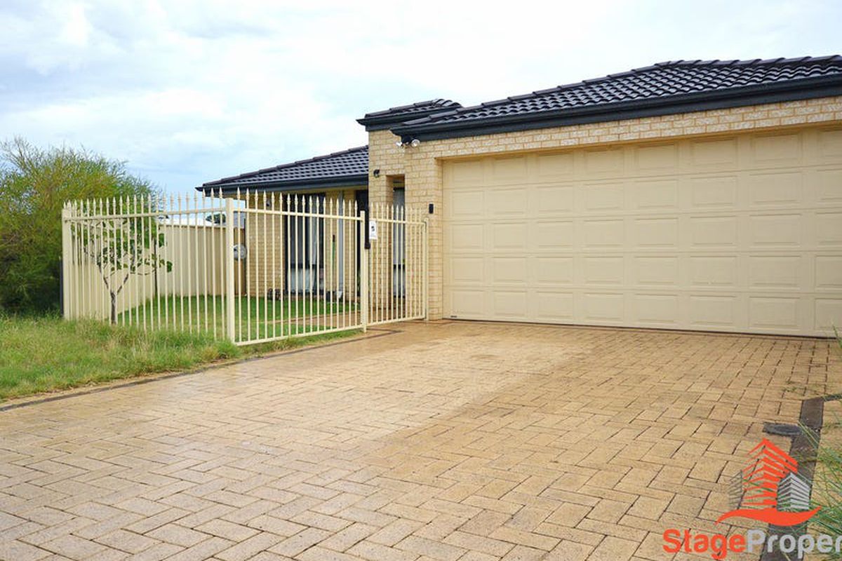 49 Balaka Way, Queens Park