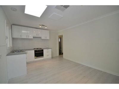 77 Norbury Way, Langford