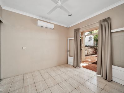 1 Moule Drive, Whitfield