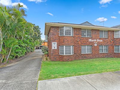 8 / 15 Lake Street, Forster