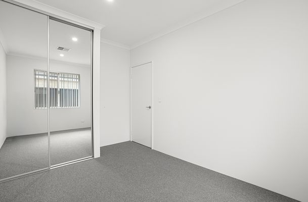 4 Lustre Rd, Baldivis