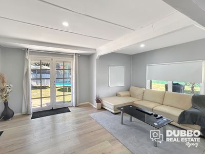 13 Simpson Lane, Wellington
