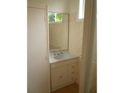 2 Osrick Ave, Ulladulla