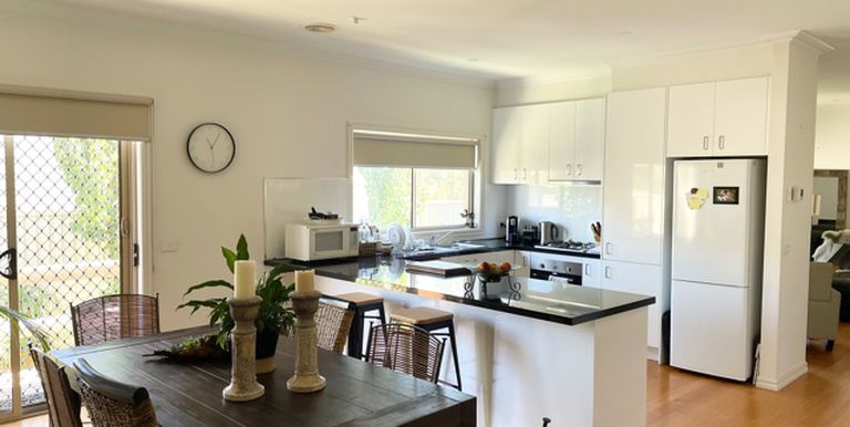 3 / 12 Howitt Avenue, Euroa