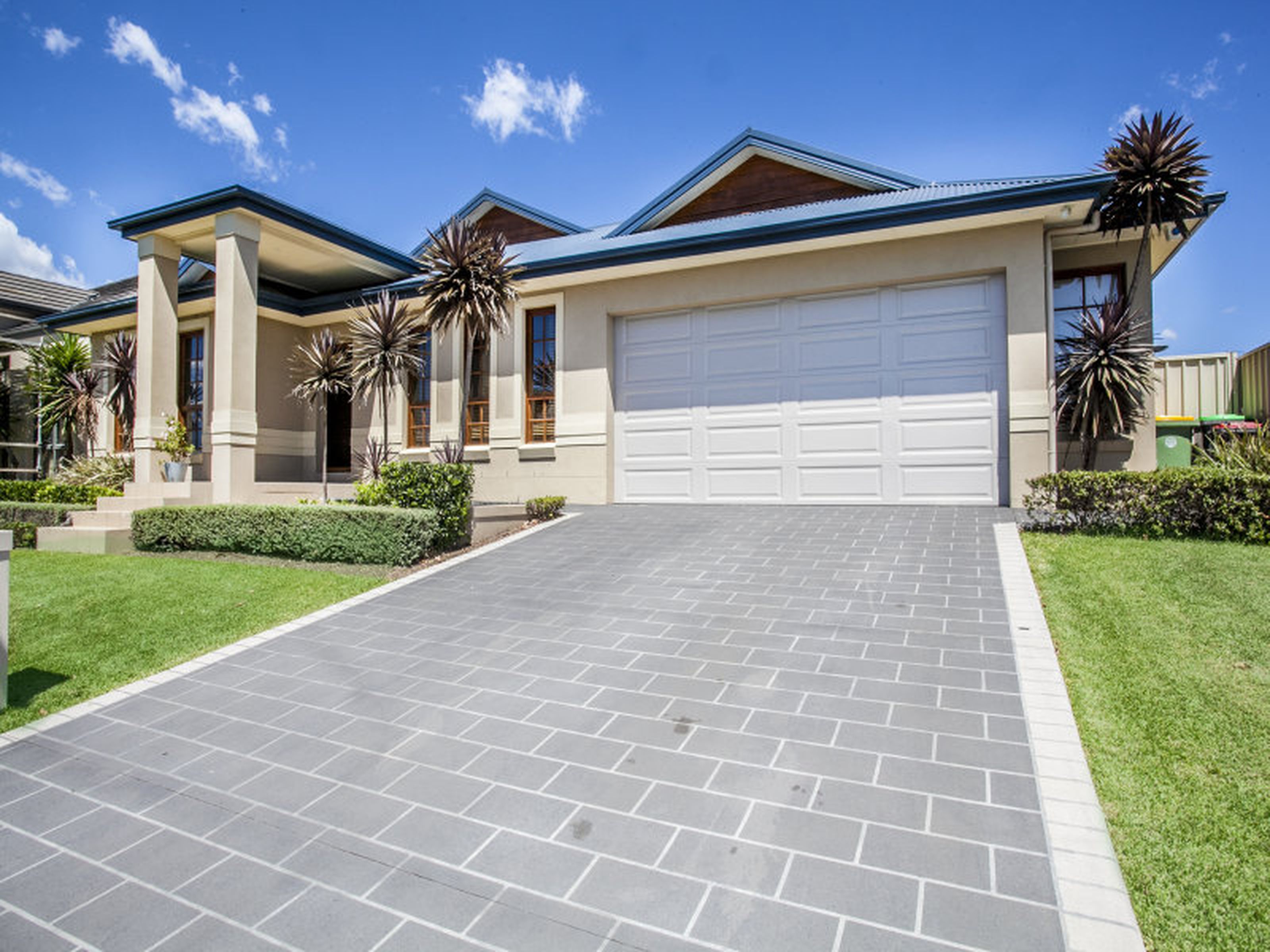 3 Heaton Avenue, CLAREMONT MEADOWS