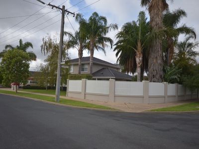 1 Loddon Court, Shepparton