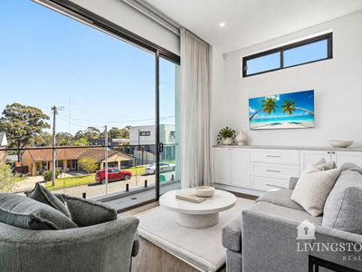 74 Naomi Street South, Winston Hills