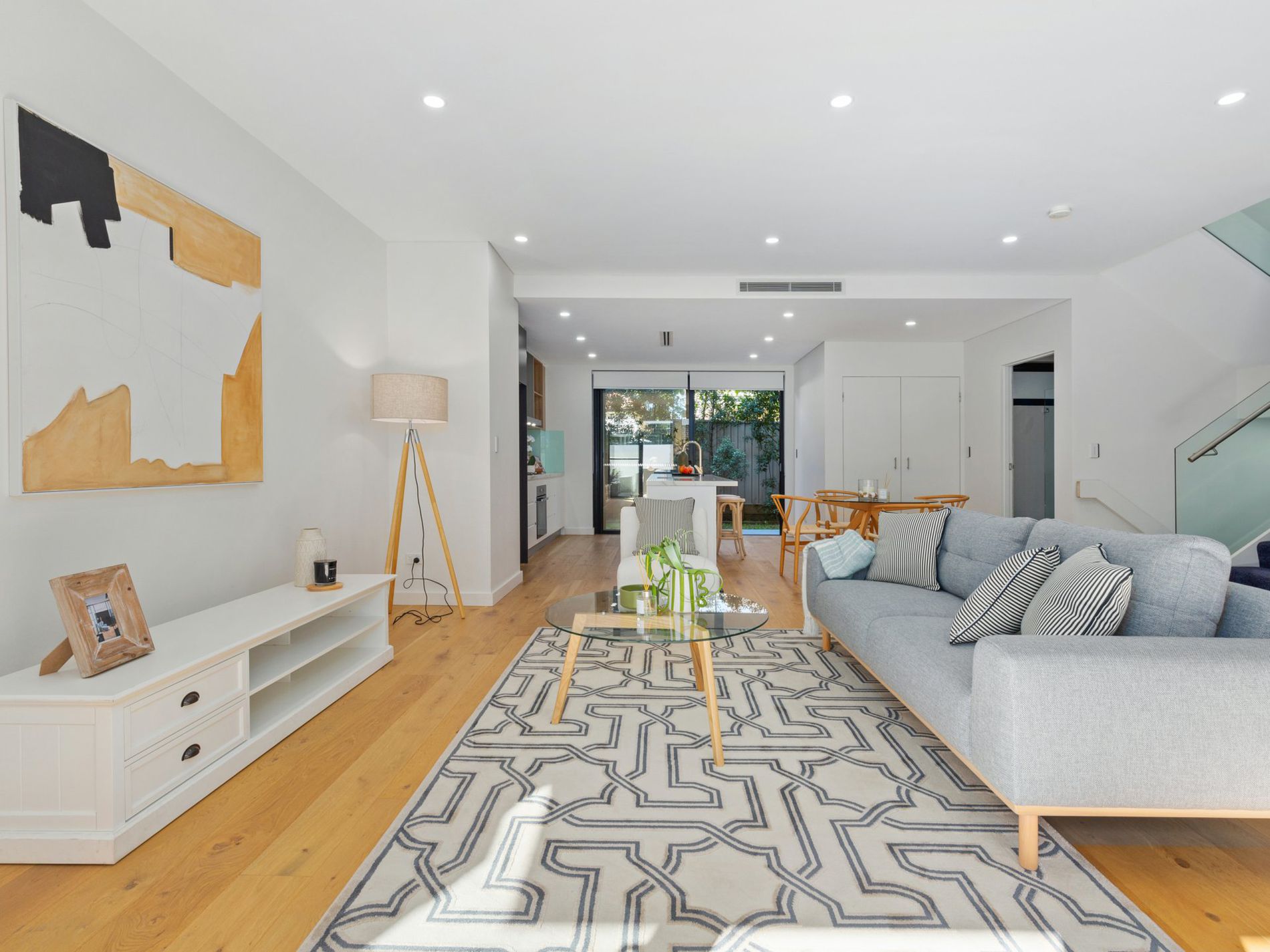 6 / 12-16 Durbar Avenue, Kirrawee