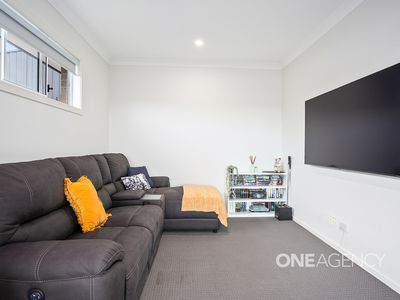 11 Brotheridge Avenue, Calderwood