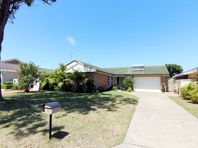 26 King George Parade, Forster