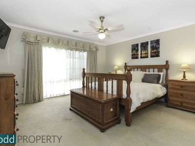 1 Fairy Dell Court, Heathcote