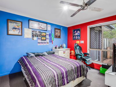 32 Lilly Crescent, Kallangur