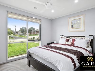 53 Springfield Crescent, Hampton Park